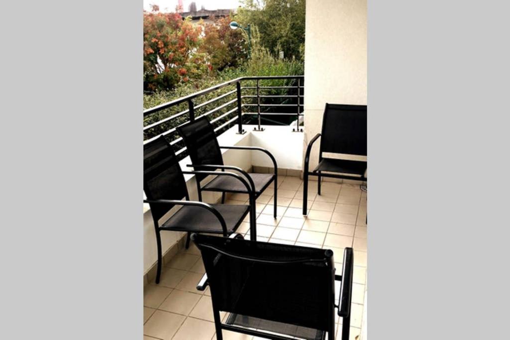 מונטבראן Superbe Appartement Lumineux Proche Disney מראה חיצוני תמונה