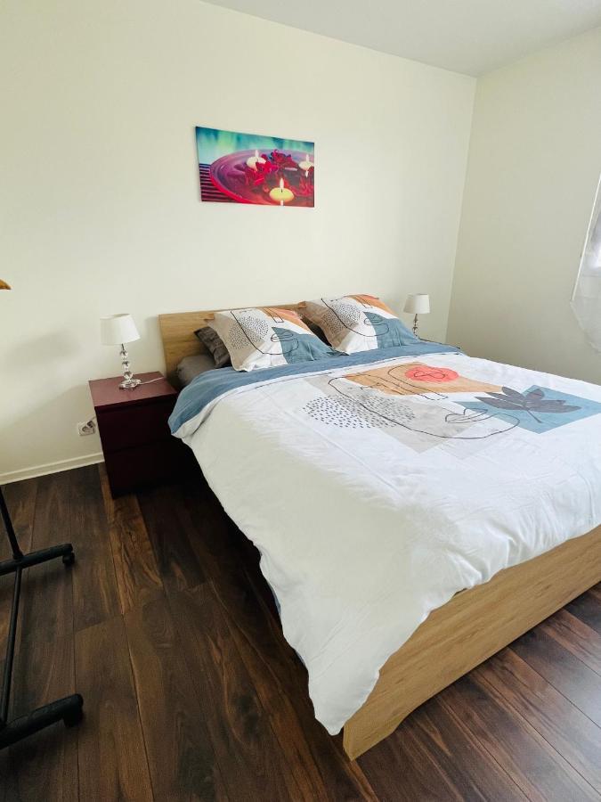 מונטבראן Superbe Appartement Lumineux Proche Disney מראה חיצוני תמונה